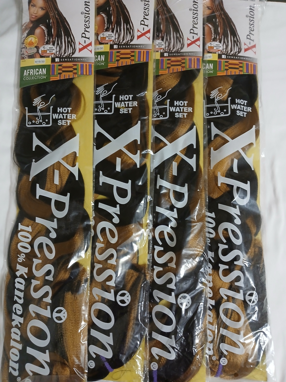 X Pression – Two-Tone M1B/30 Braiding Hair 82"